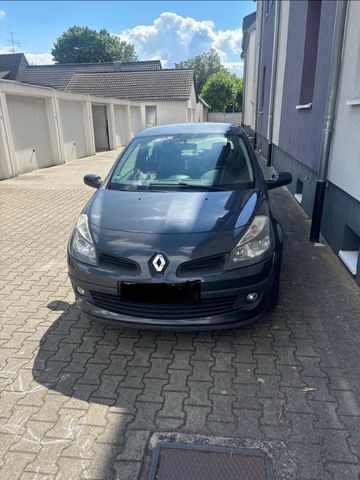 Renault Clio 1.6 Benzin Winterauto