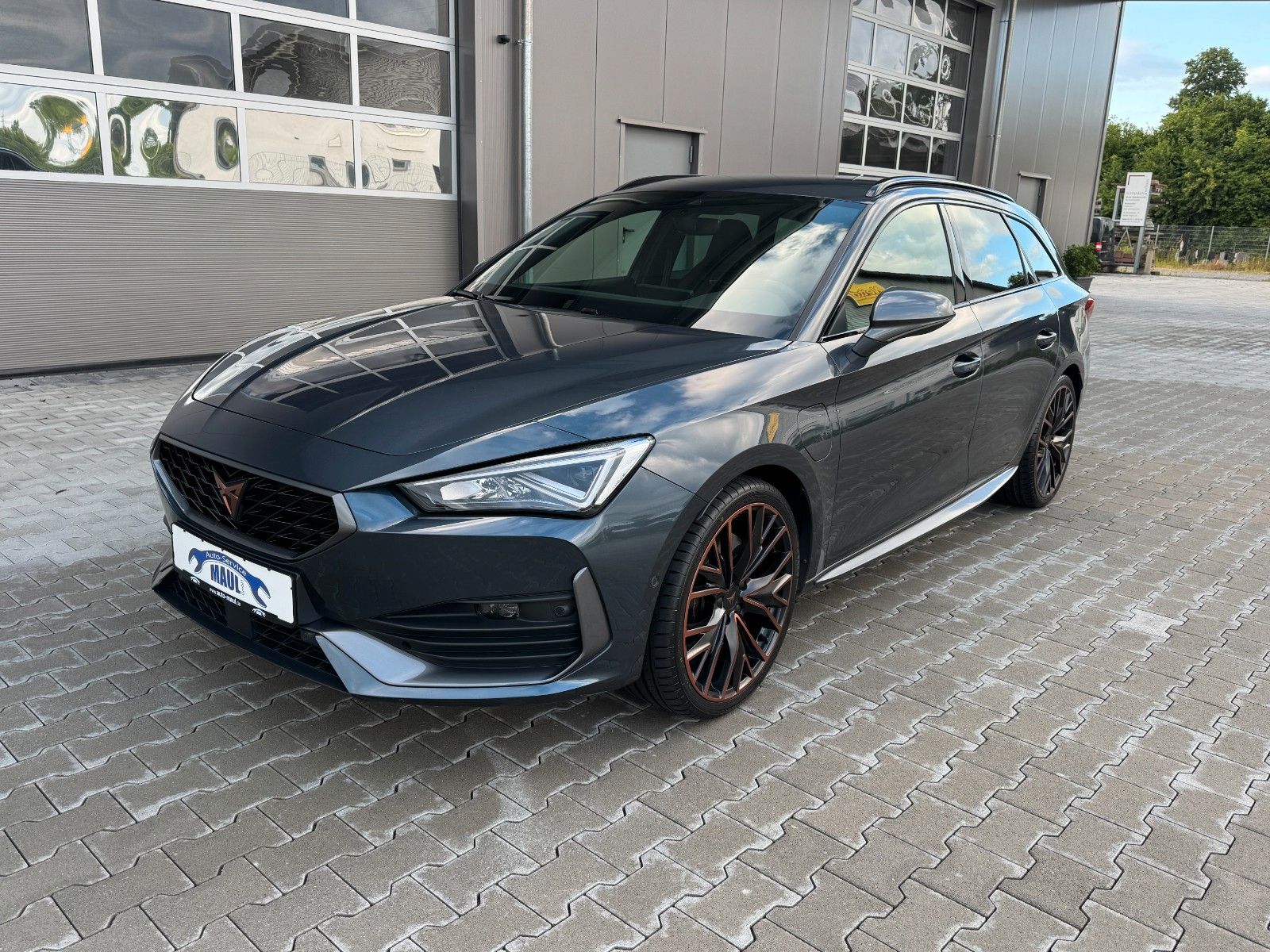 CUPRA Leon