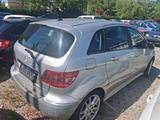 Mercedes-Benz B 180 - gebrauchte Mercedes-Benz B 180 aus dem Jahr 2011