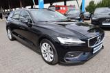 Volvo V60 B3 B Geartronic Momentum Pro|NAVI|AHK|R-CAM - Volvo V60 in Frankfurt (Main)
