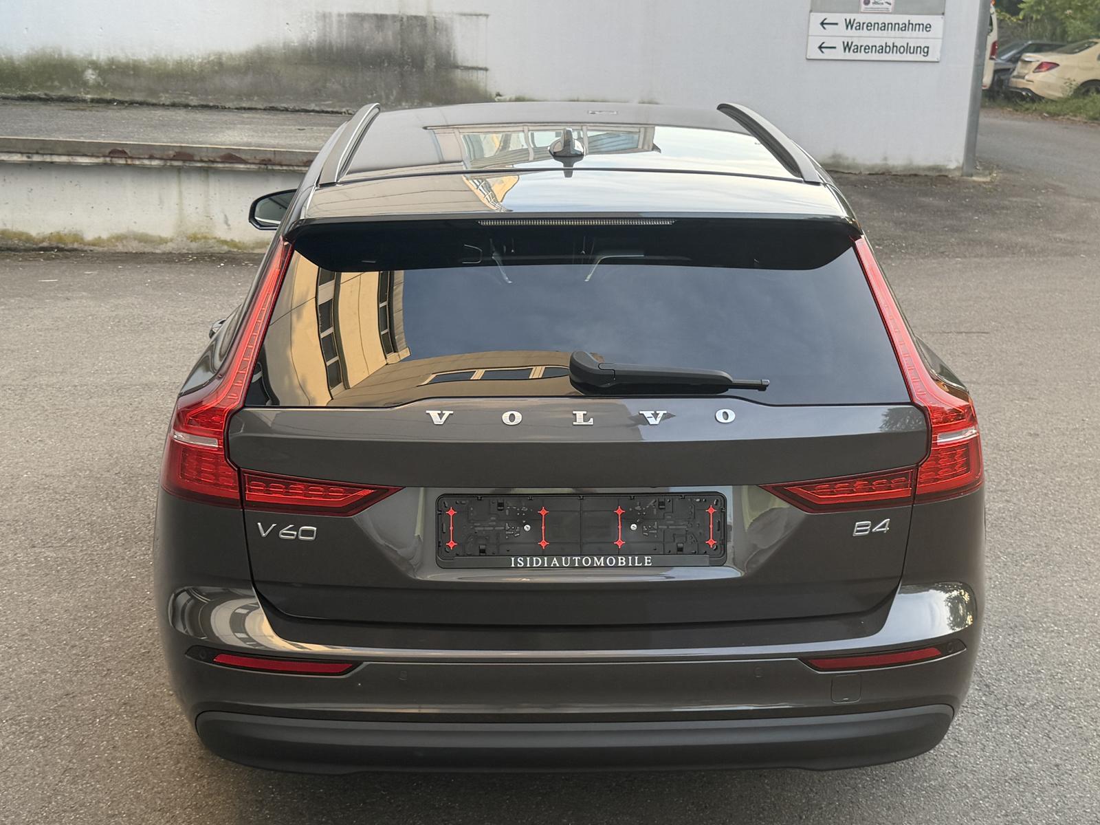Volvo V60 Core LED ACC Virtual-Cockpit Rü-Kamera Navi