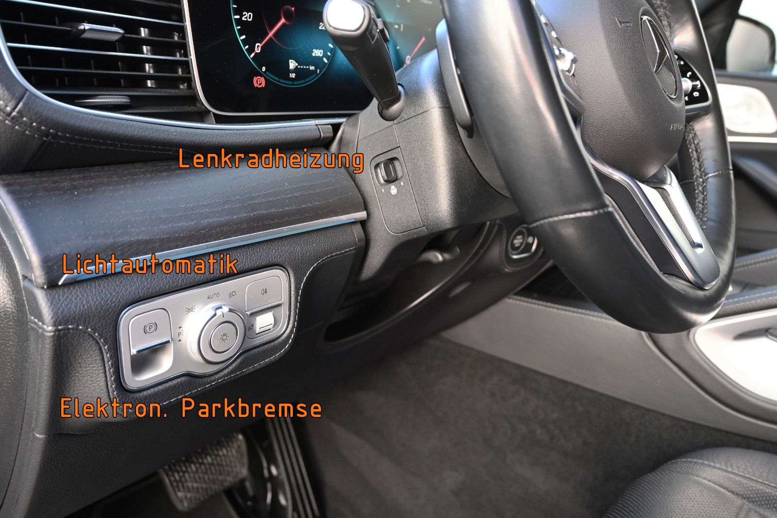 Fahrzeugabbildung Mercedes-Benz GLE 400 d 4MAT. AMG °ACC°AHK°STANDHZ°HUD°NIGHT°