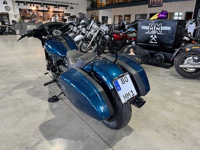 Fahrzeugabbildung Harley-Davidson FLSB Sport Glide 107cui Kesstech 30/30 Noke