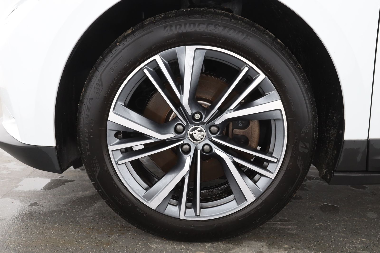 Skoda Enyaq - Bild 10