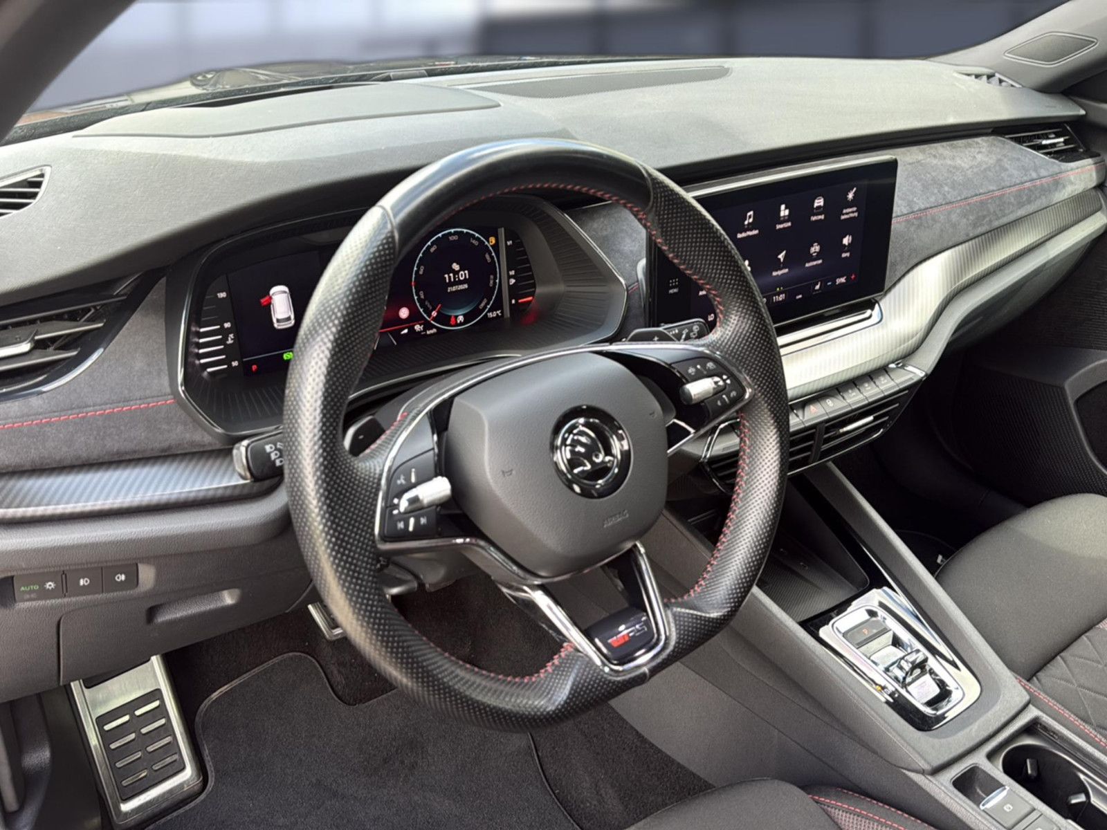 Fahrzeugabbildung SKODA Octavia Combi RS