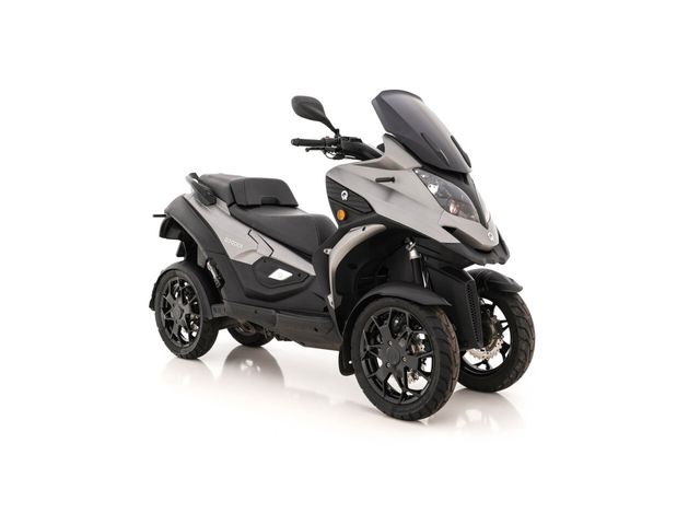 Quadro Qooder QV4 *4-WHEELS* *MOTORRIJDEN MET B RIJBEWI