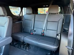 CHEVROLET Suburban 5.3l V8 Premier 4x4*LED*Panodach
