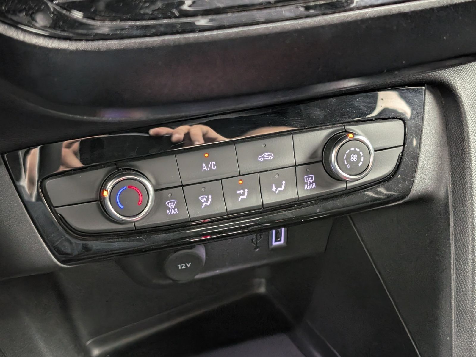 OPEL Corsa 1.2 Turbo Hybrid GS Kamera Klima – Bild 13