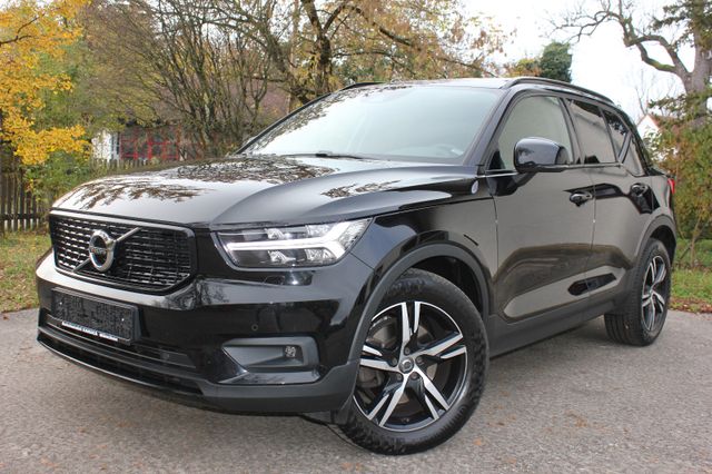 Volvo XC40 R Design AWD Pano AHK 1.Hand VOLL