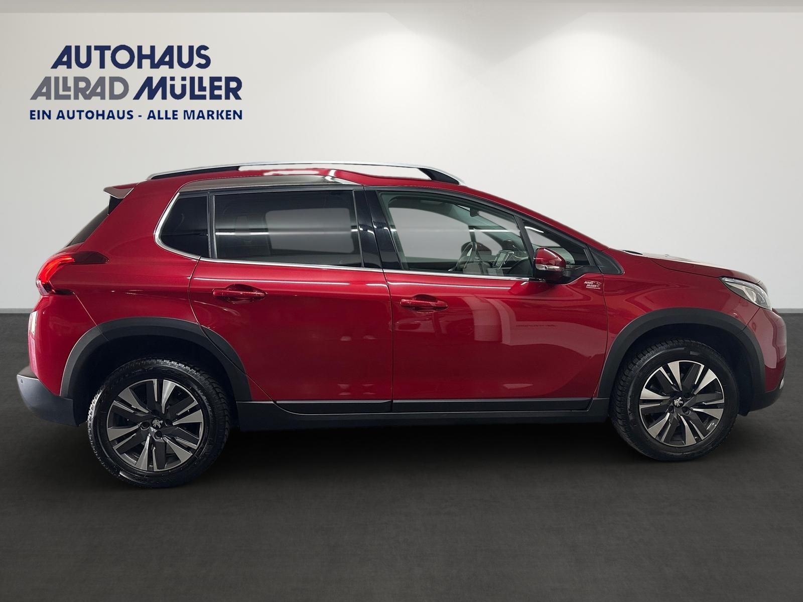 Peugeot 2008 Allure 1.2 PT 110 CAM+Navi+SHZ+Panorama