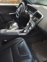 Volvo XC60 T5 Summum Geartronic Summum - Volvo XC60: Schwarz