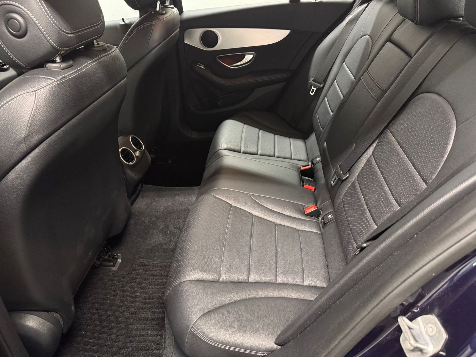 Fahrzeugabbildung Mercedes-Benz C 220 d T Autom. *AVANTGARDE*LUXURY*NAVI*SH*