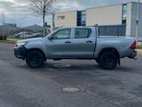 Toyota Hilux Double Cab Duty 4x4*1.Hand*SHZ*Klima* - Toyota Hilux: Allradantrieb