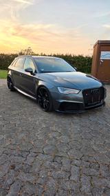 Audi RS3 8V Sportback 2.5 TFSI quattro - Audi quattro: 2.8