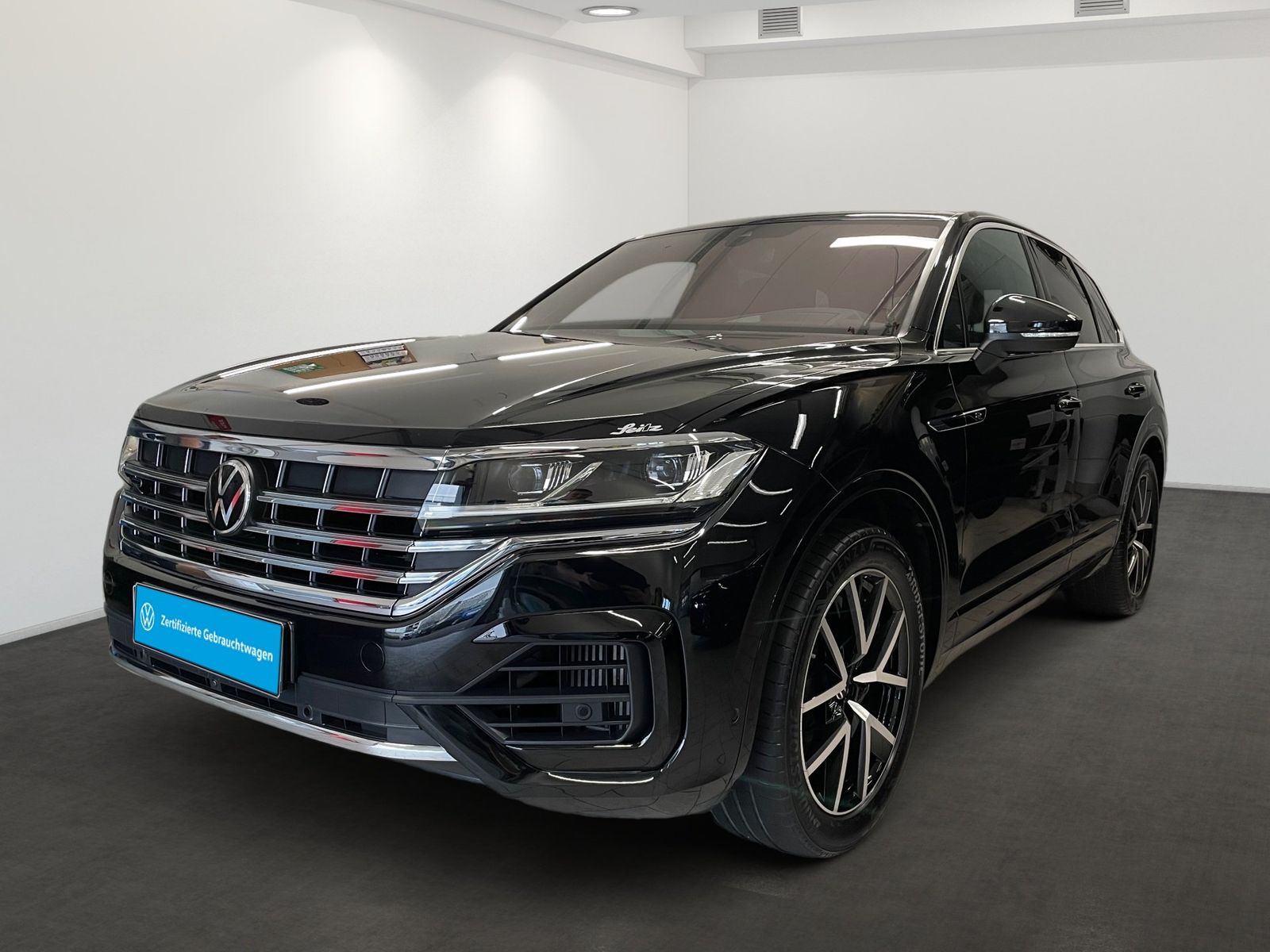 Volkswagen Touareg 3.0 TSI 4M R-Line AHK DYNAUDIO LED foto 2