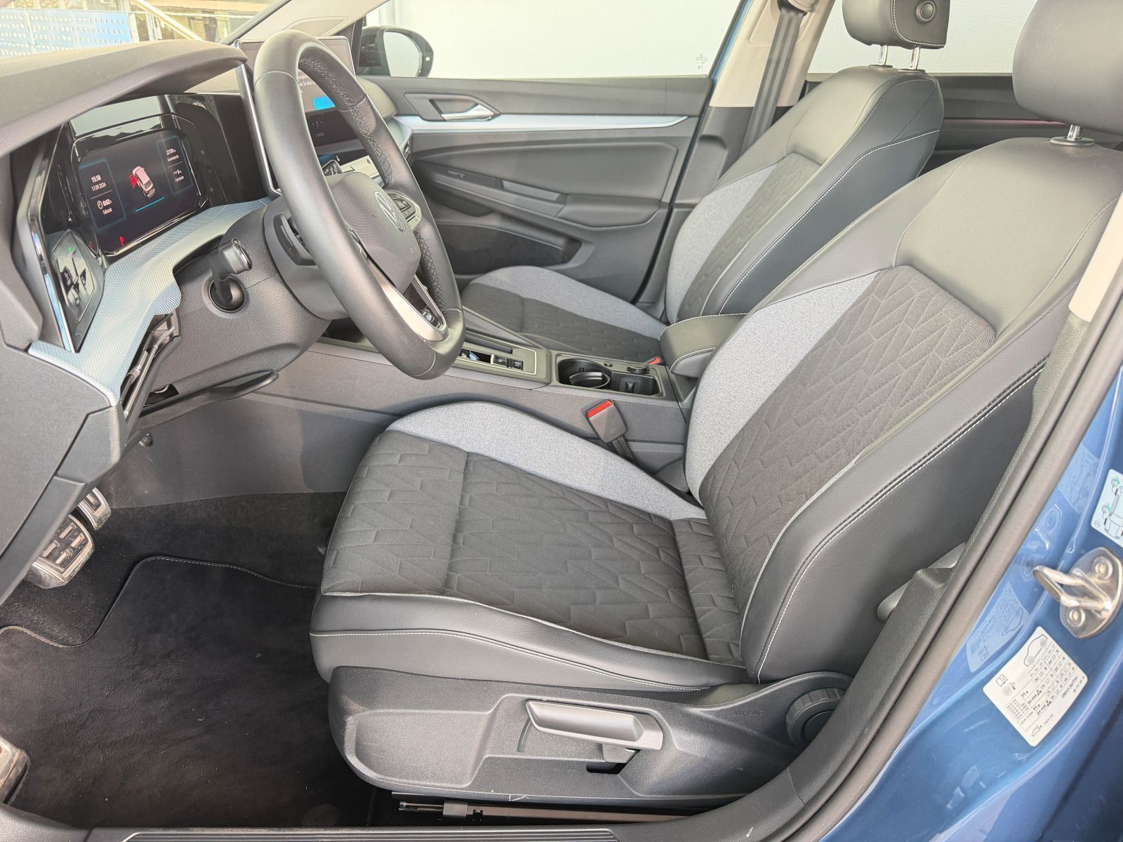 Volkswagen Golf - Bild 10