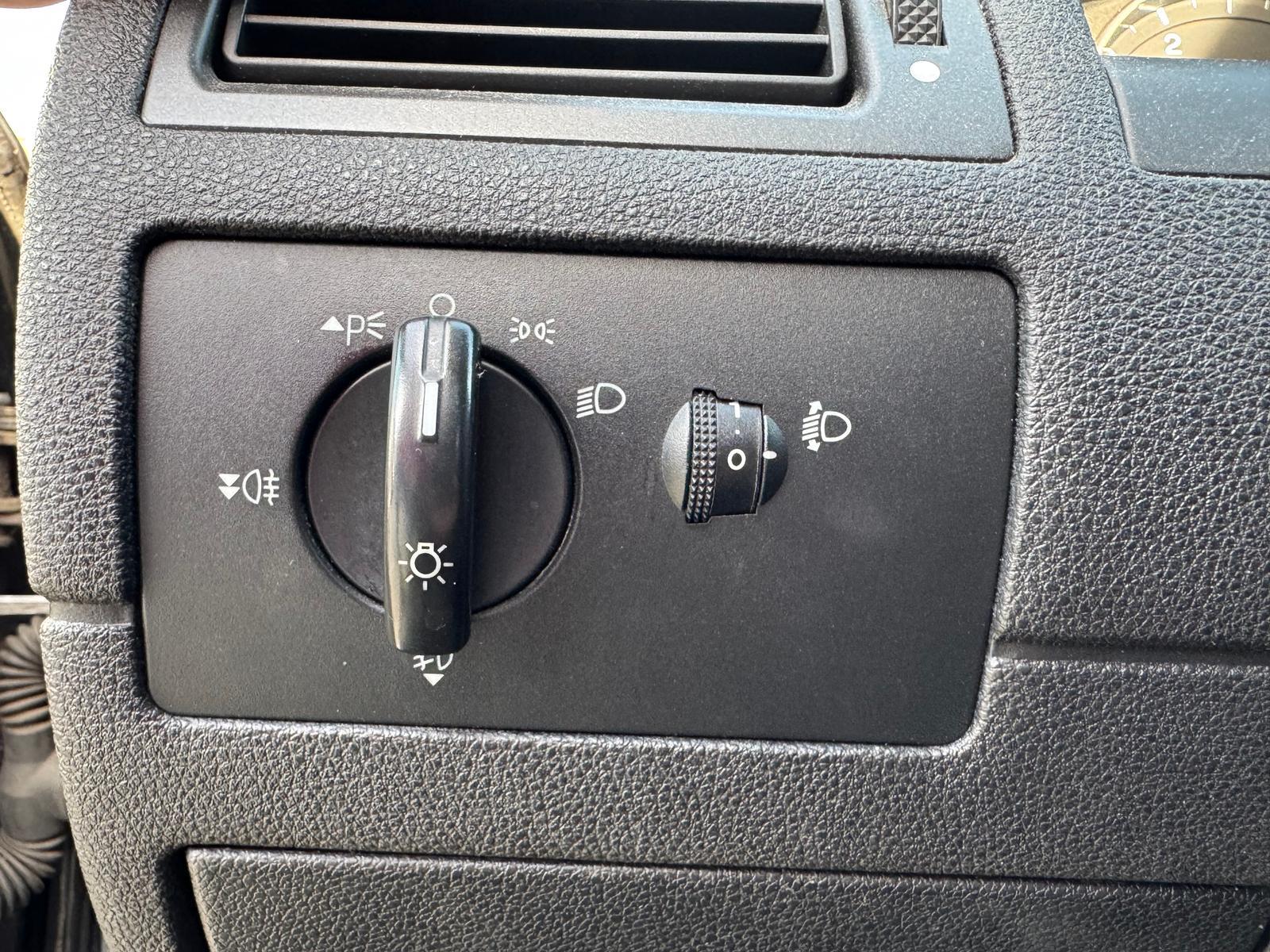 Ford Mondeo 2005 — photo 8