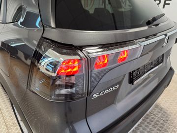 Suzuki S-Cross 1.4 Comfort Automatik LED SH Kamera Navi