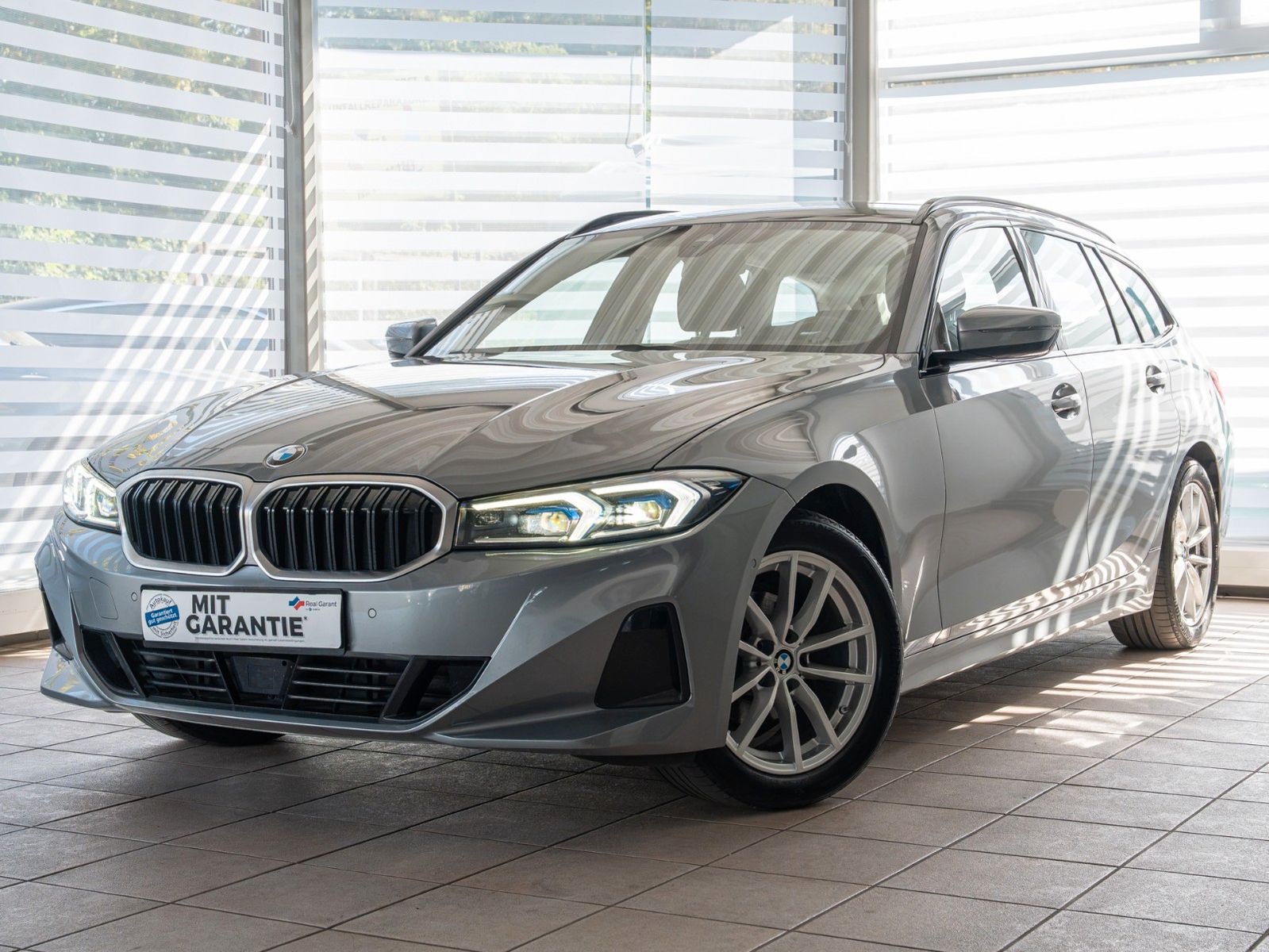 BMW 318d HeadUp KAMERA DA Memory Unfallfrei