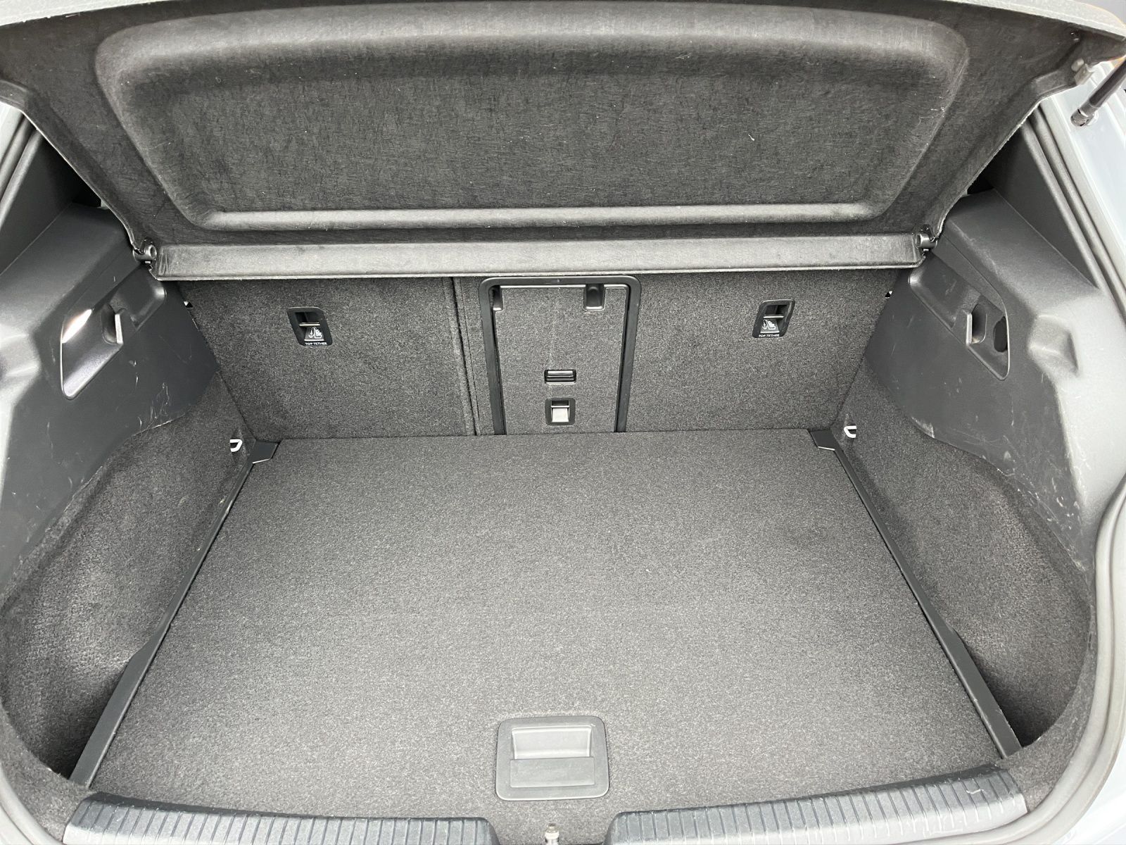 Cupra Born - Bild 13