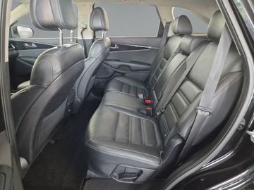 KIA Sorento - 7