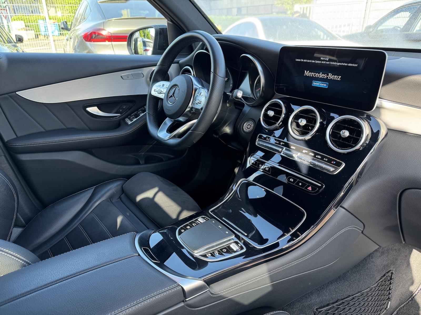 Mercedes-Benz GLC 300 4Matic AMG Line NIGHT CARPLAY DAB