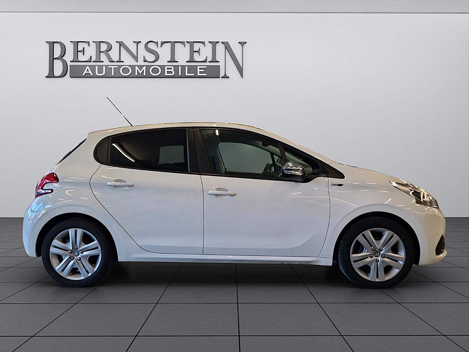 Peugeot 208 Style|PANO|TÜV NEU|