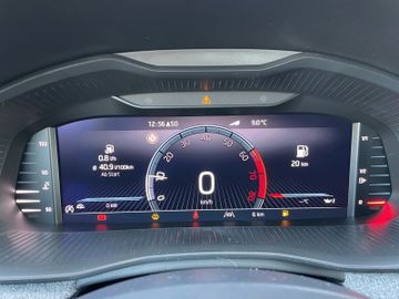 Skoda Kamiq 1.0 TSI Tour *Klima*Matrix*SHZ*Kamera*