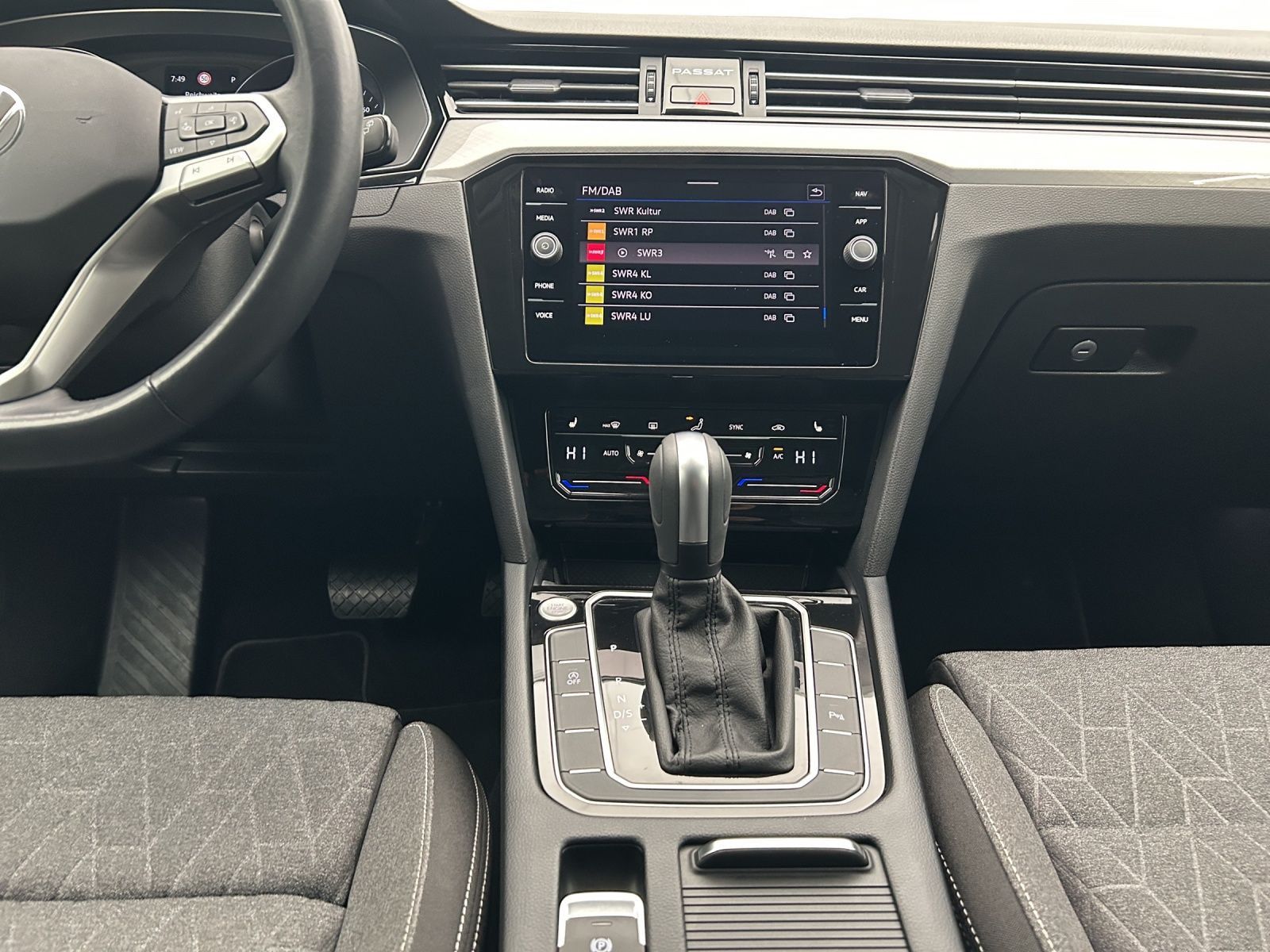 Volkswagen Passat Variant - Bild 7