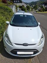Ford Fiesta 1,6 TDCi 70kW Titanium Titanium - Ford Fiesta aus 2012 mit Diesel-Antrieb: Kleinwagen, 1.6