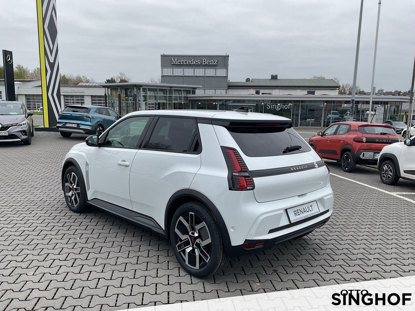 Fahrzeugabbildung Renault Renault 5 E-Tech 100% electric Techno 150 Comfor