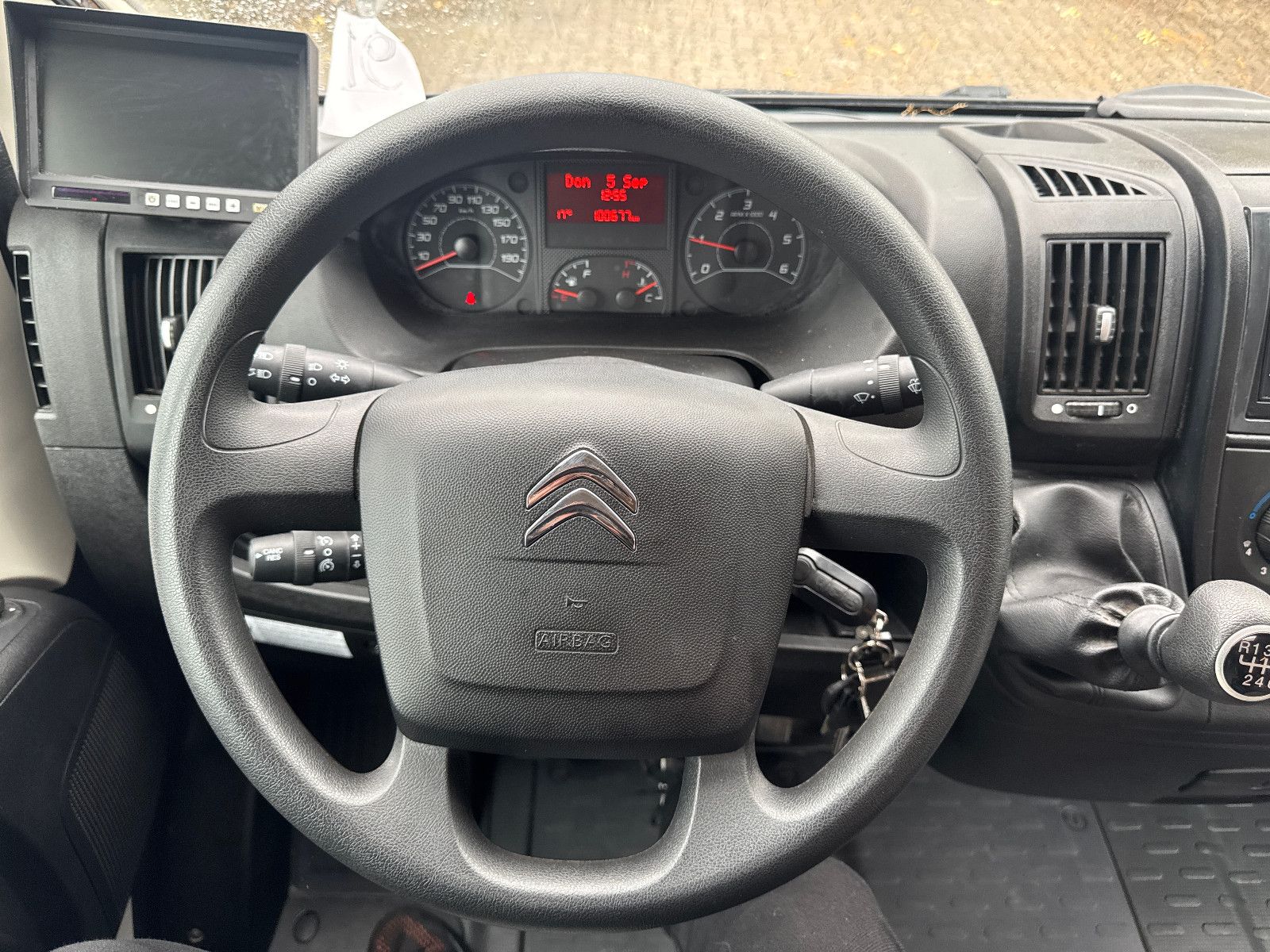 Fahrzeugabbildung Pössl 600 2 WIN PLUS NAVI KAMERA SAT TV AHK 1.HAND