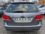 Mercedes-Benz E 220 E T-Modell E 220 CDI BlueEfficiency  AUTOM - Mercedes-Benz E 220 Cdi mit Diesel-Antrieb