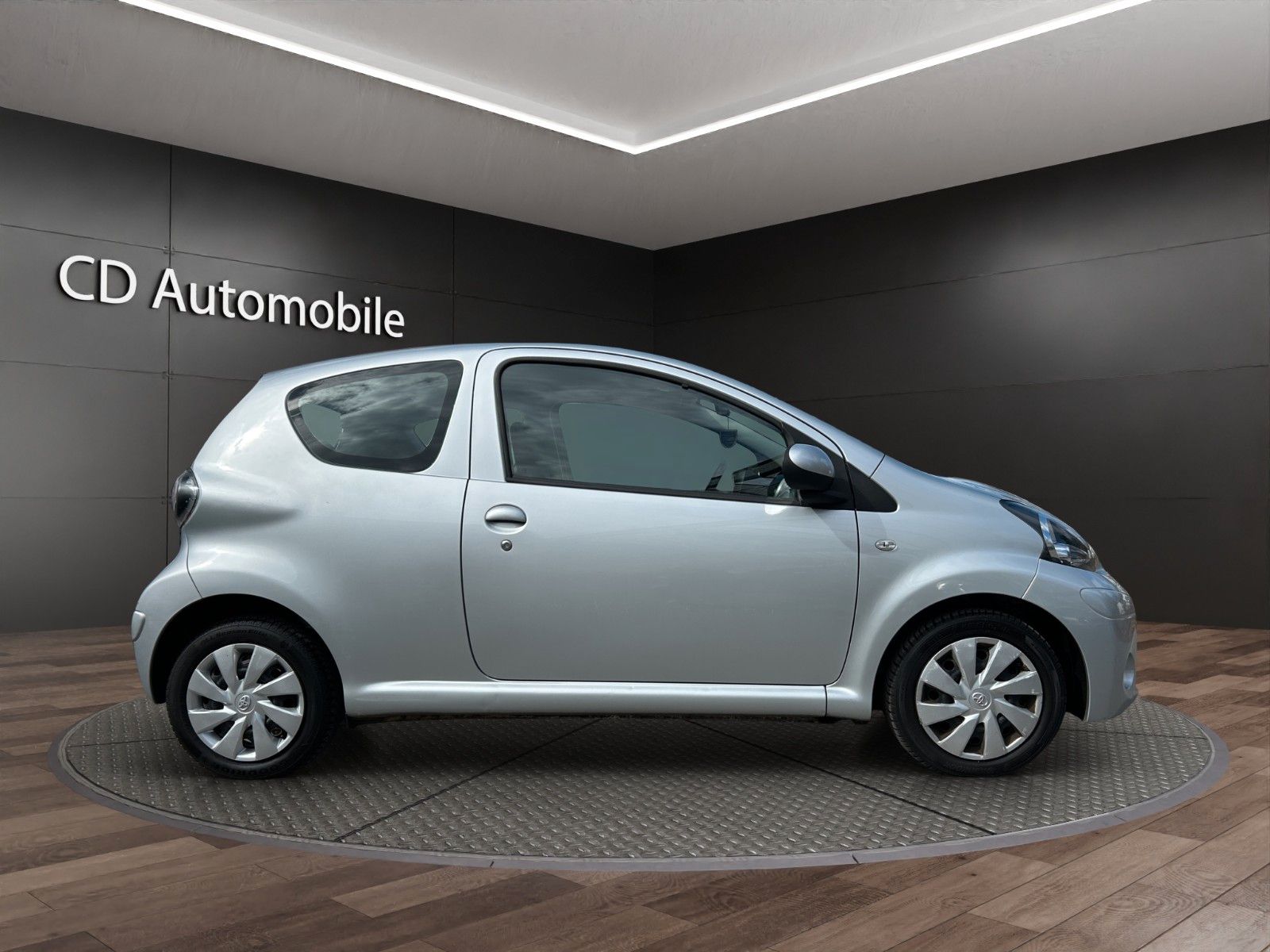 Fahrzeugabbildung Toyota Aygo AYGO Cool/Automatik/Klima/Tüv Neu !! /