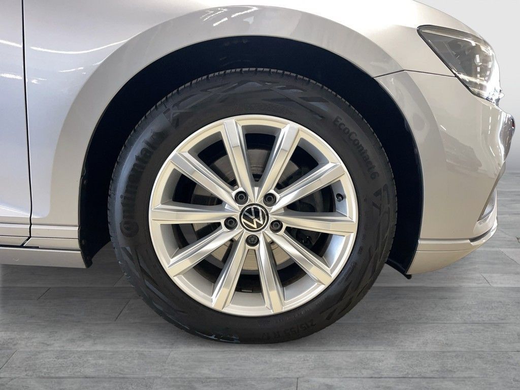 Volkswagen Passat Variant - Bild 8