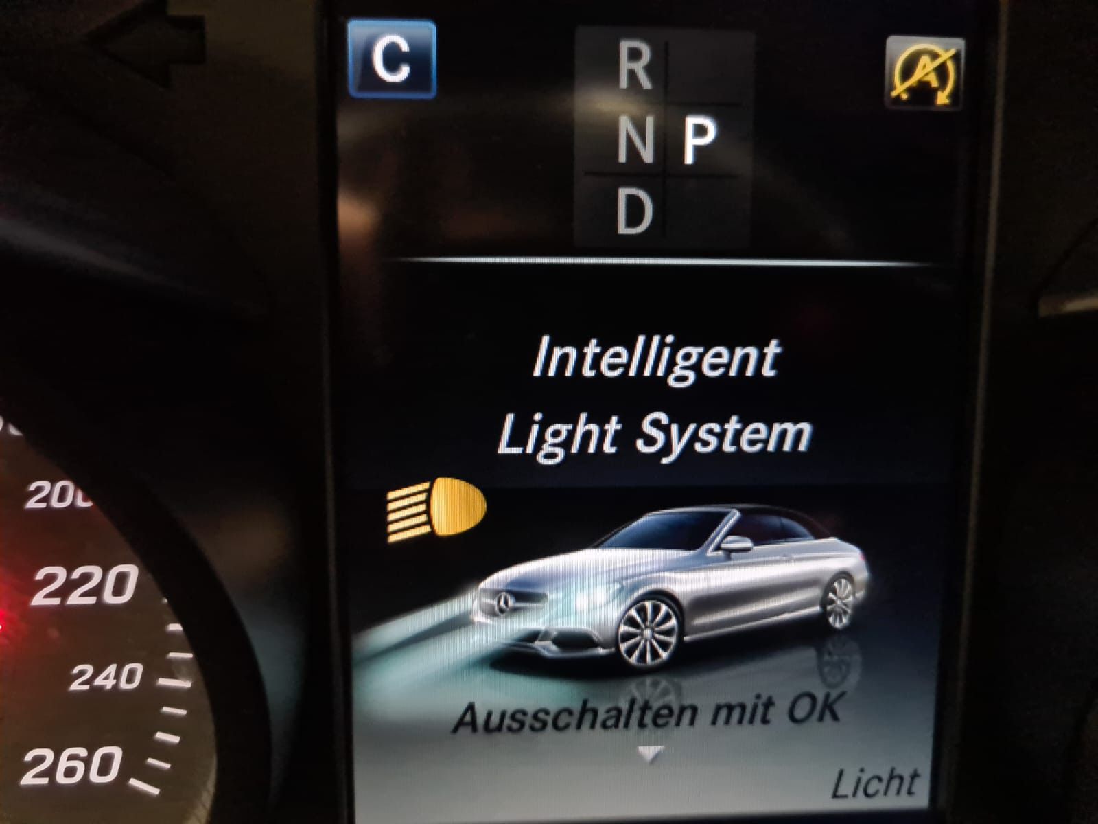 Fahrzeugabbildung Mercedes-Benz C 250 Cabrio / LED / NAVI / AMG-Line /SCHECKHEFT