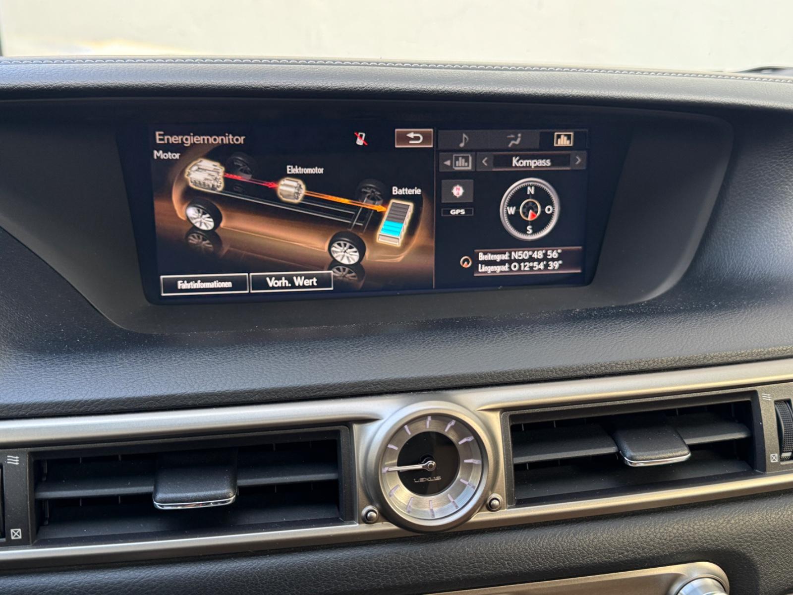 Lexus GS 450h F Sport 345 ch Hybride • Mark Levinson • Toit ouvrant • 4 roues directrices • Sièges ventilés