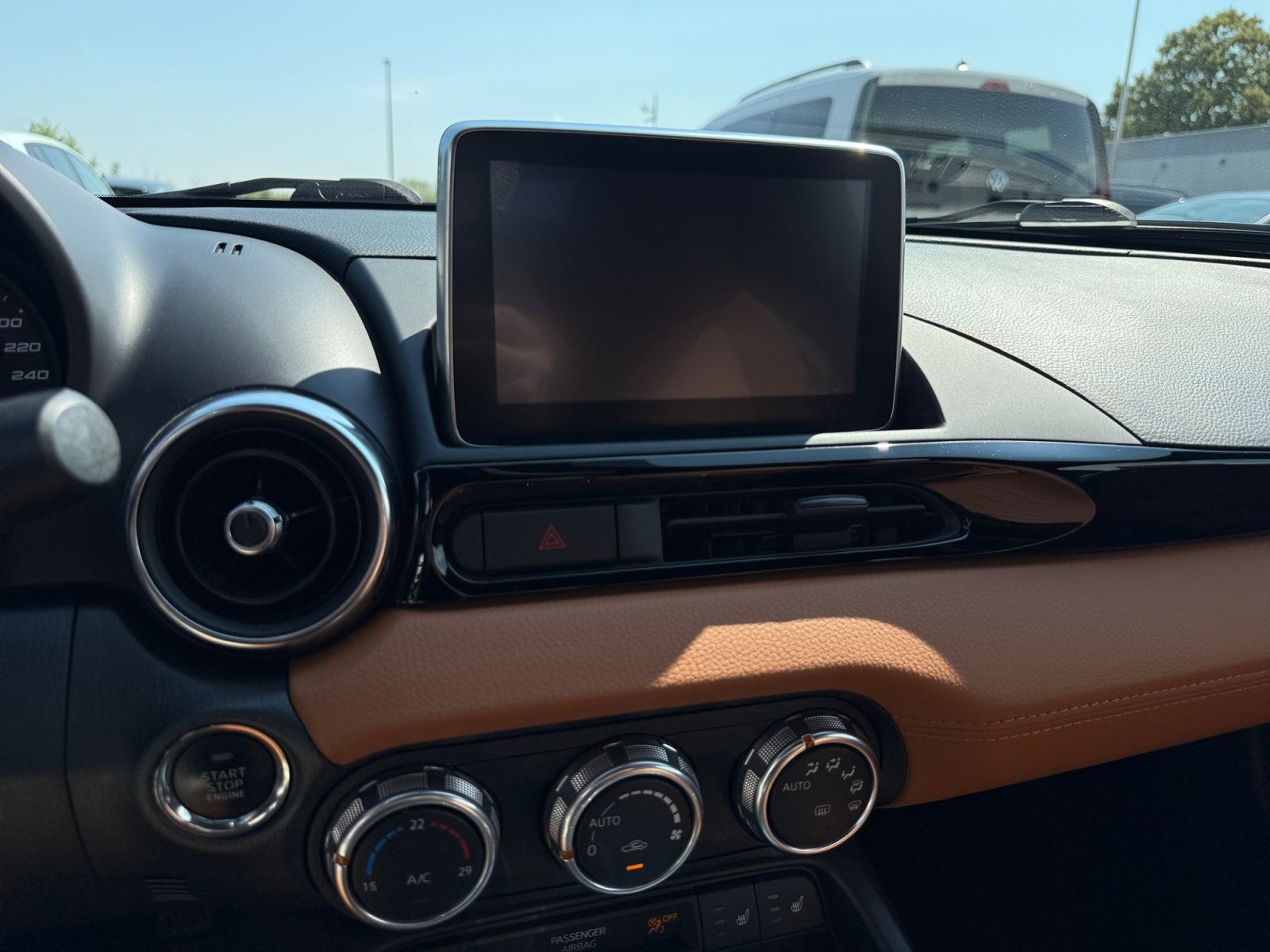 Fahrzeugabbildung Fiat 124 Spider 1.4 MultiAir Turbo Lusso*RFK*BOSE*LED