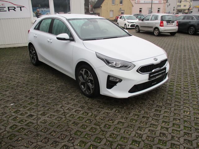 Kia Ceed 1.4l GDI DCT *Navi*Sitzhz-Garantie*