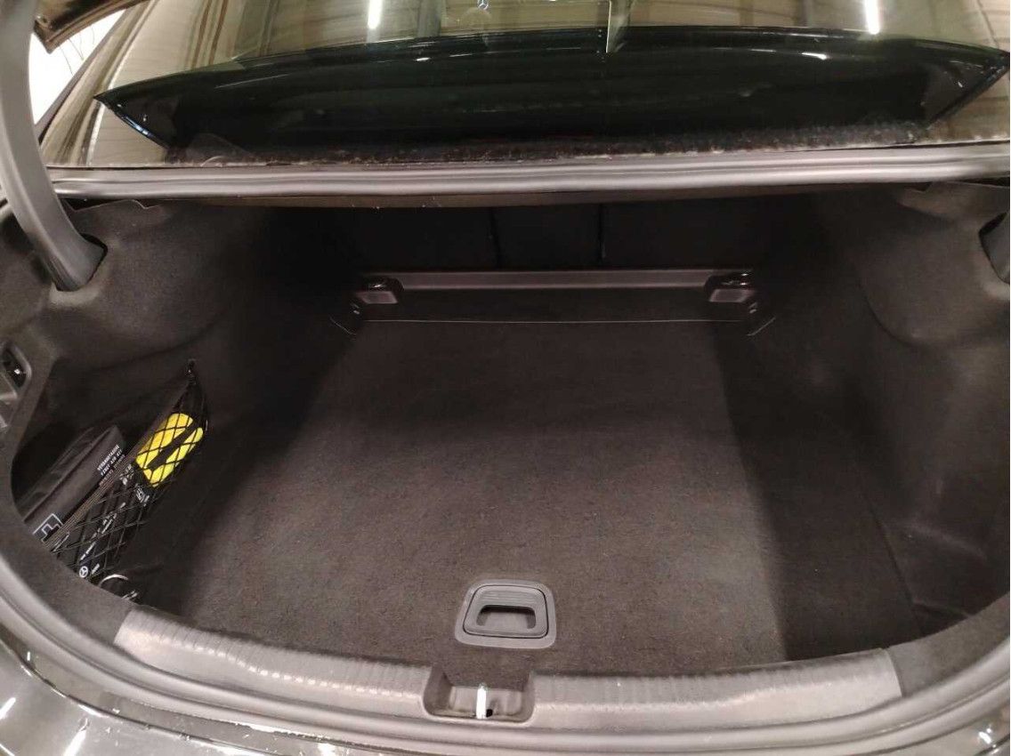 Fahrzeugabbildung Mercedes-Benz C 220d 9G AMG Line LED/NAVI/VIRTU/SHZ/HIFI/AHK