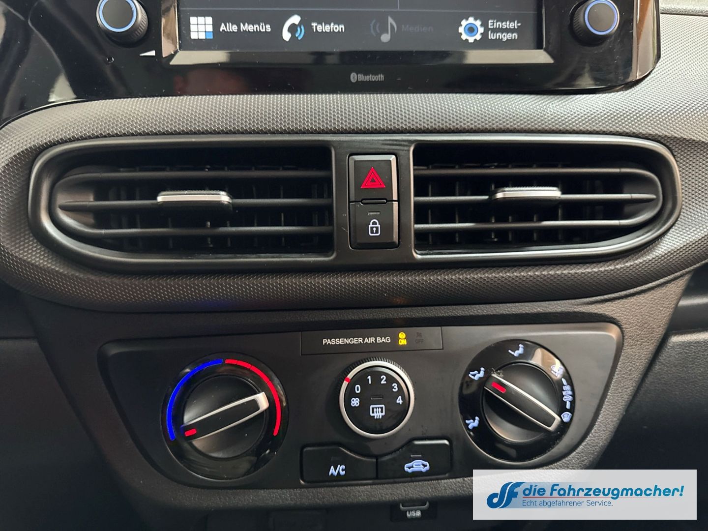 Fahrzeugabbildung Hyundai i10 Trend 1.0 EU6d Navi Apple CarPlay Android Au