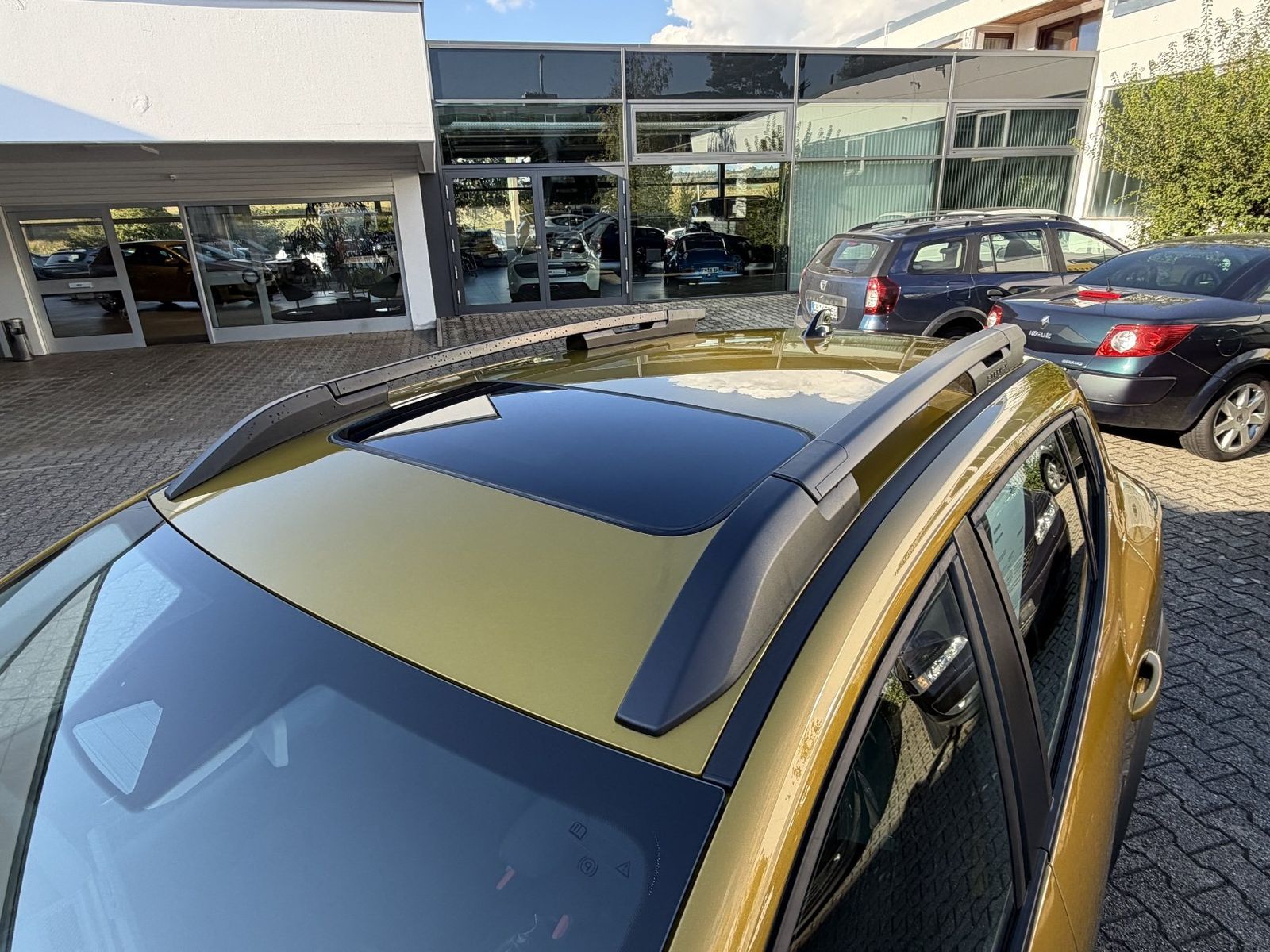 Fahrzeugabbildung Dacia Sandero Stepway Extreme TCe 110