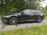 Skoda Superb 2.0 TDI SCR 140kW DSG SportLine Combi... - Skoda Superb: 140