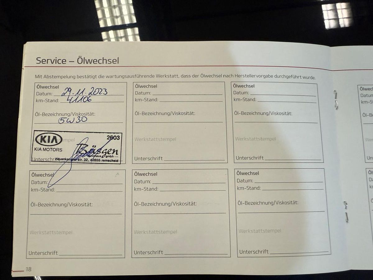 Fahrzeugabbildung Kia pro cee'd / ProCeed / LED / NAVI / SCHECKHEFT /