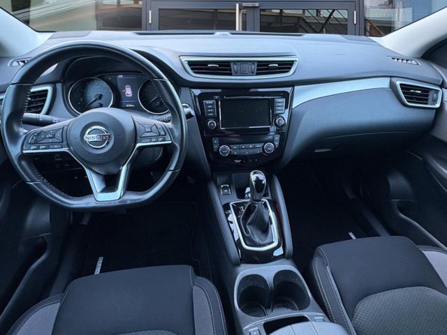 Nissan Qashqai N-Connecta DCT*Pano*Navi*360*RFK*FSH*SHZ