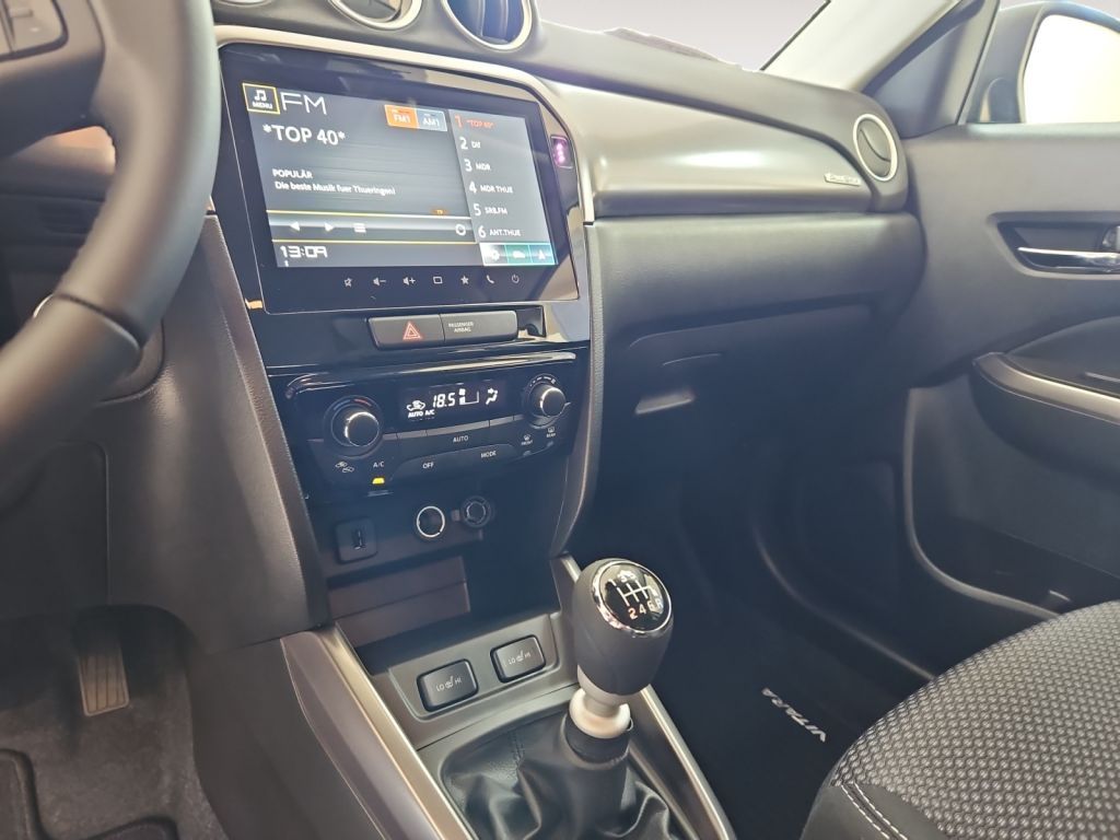Fahrzeugabbildung Suzuki Vitara 1.4 Comfort Allrad Navi LED Sitzheizung
