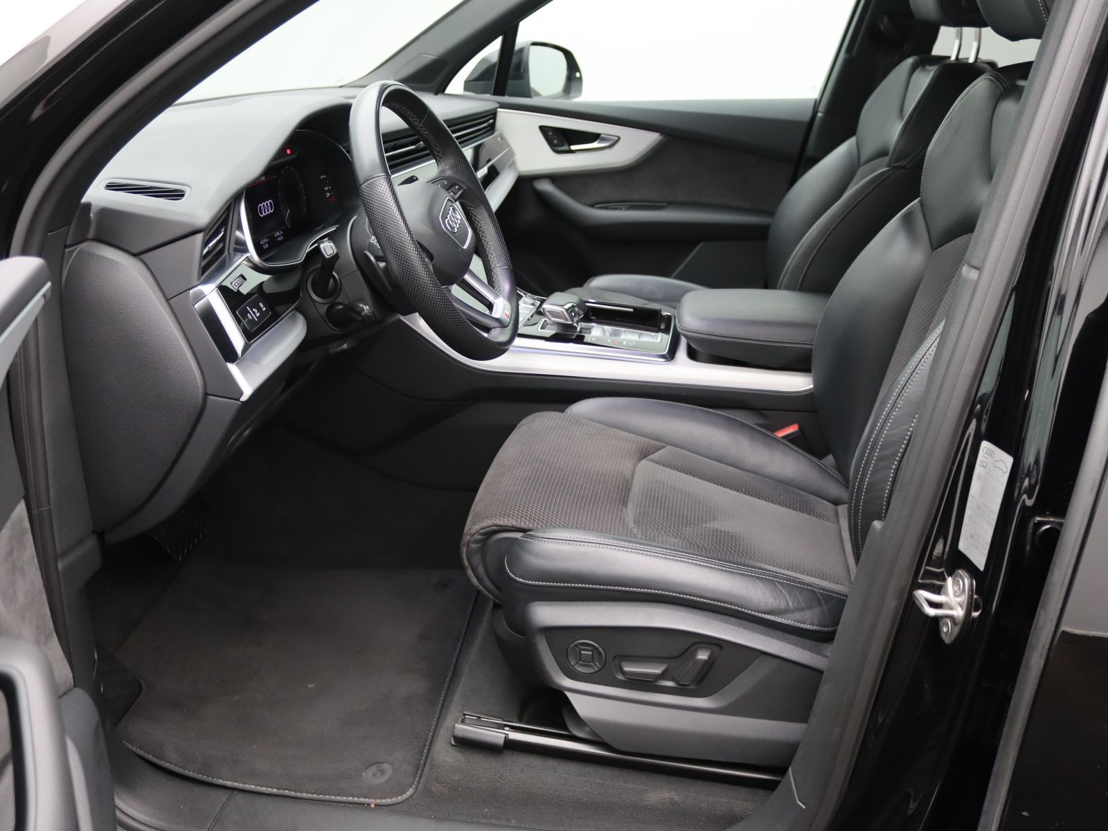 Audi Q7 - Bild 12