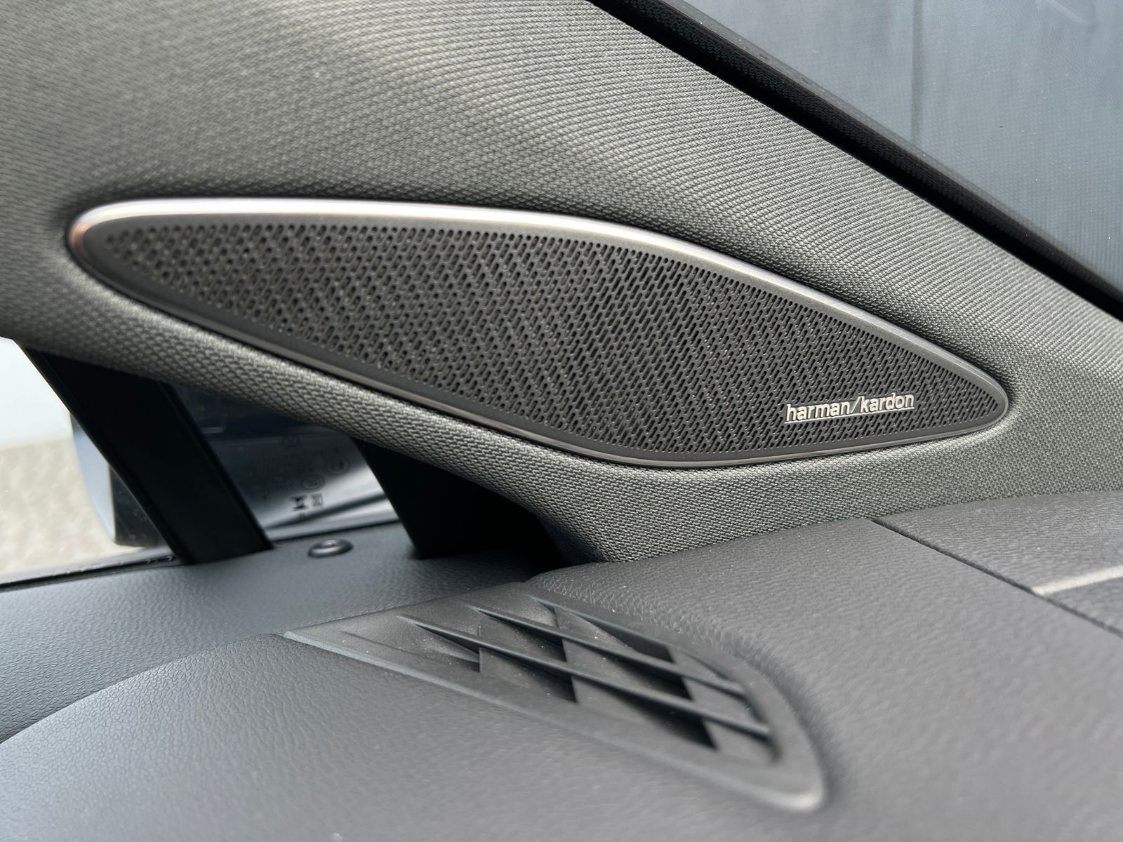 Fahrzeugabbildung Volkswagen ID.7 Pro 77 kWh *IQ.Light,Exterieurpaket,19'-LM*