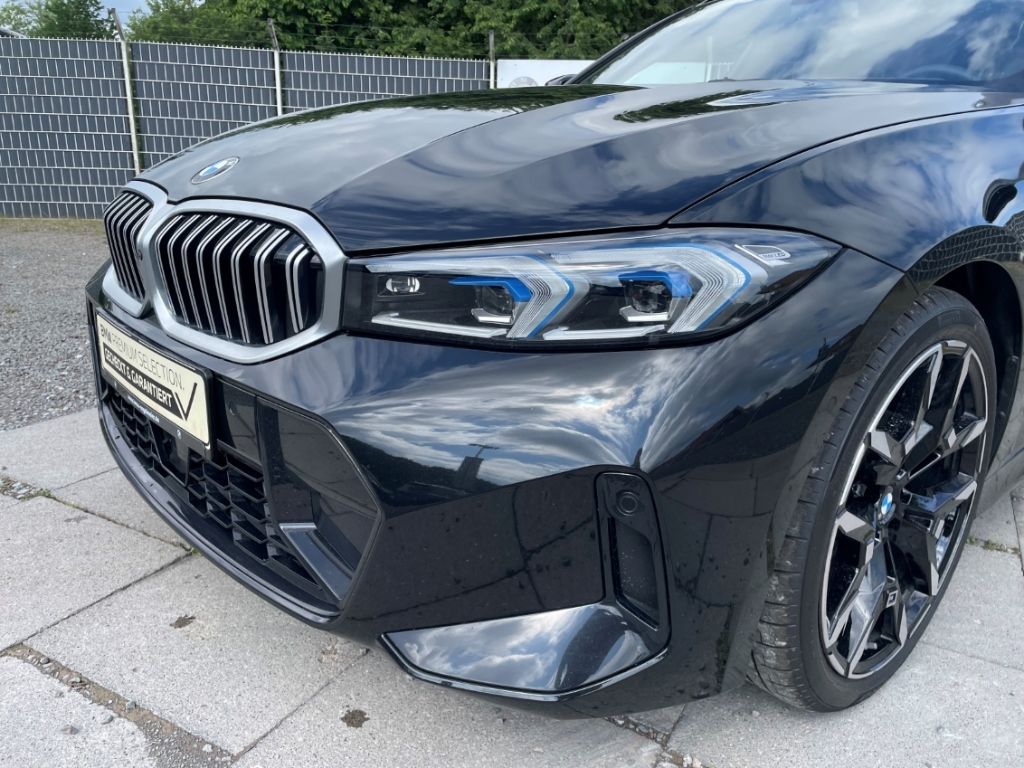 BMW 320 d MSport Touring ParkAssisPlus DrivAssis AHK foto 2