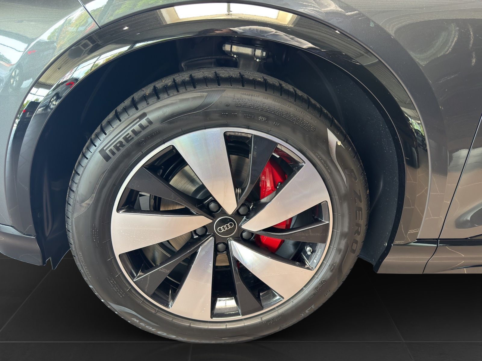 Audi Q6 e-tron - Bild 7